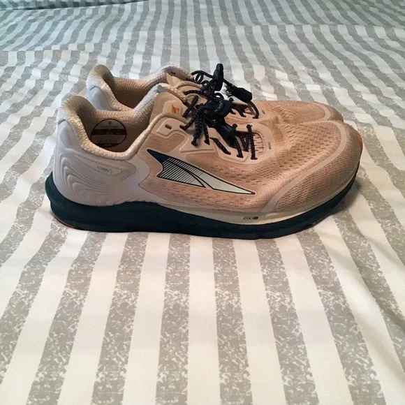 Altra Women’s 10.5 Torin 5 Ego Max Athletic Sneakers - Picture 3 of 10